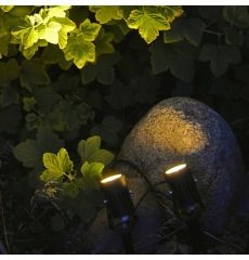 Eclipse solcellsspotlight, varmvitt ljus (set med 2 st. spotlight) - 