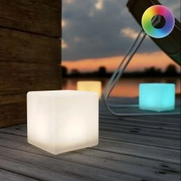 ShapeLight kubformad lampa, (18 cm.), (nyanser kan inställas/ändras) - Solcell trädgårdslampor